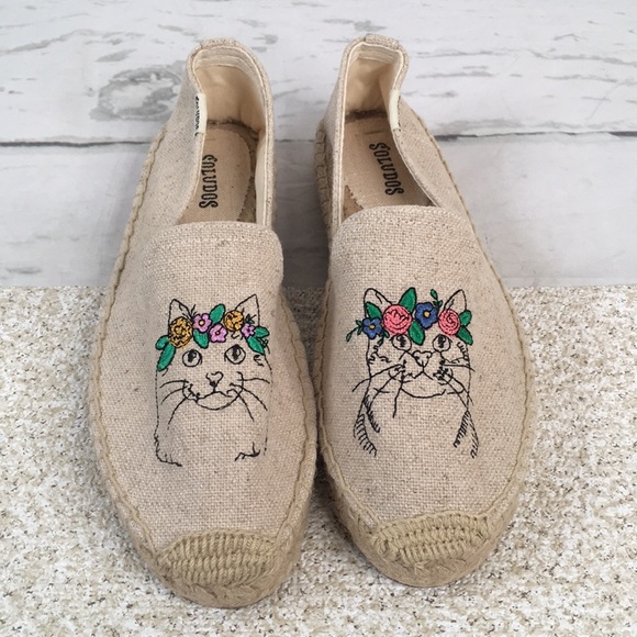 soludos spirit animal espadrille smoking slipper